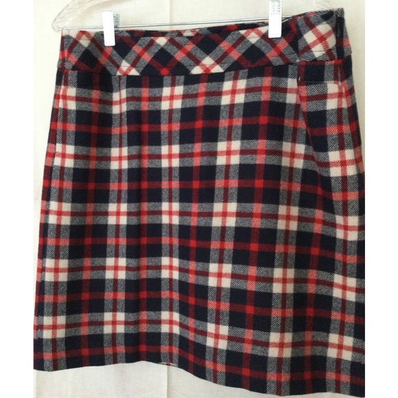 Talbots A-line Plaid Wool Blend Skirt size 12P. Red/Blue/Cream. Lining is Blue - Picture 1 of 7